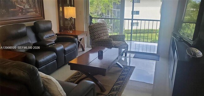 Photo - 9720 S Hollybrook Lake Dr Unit 303