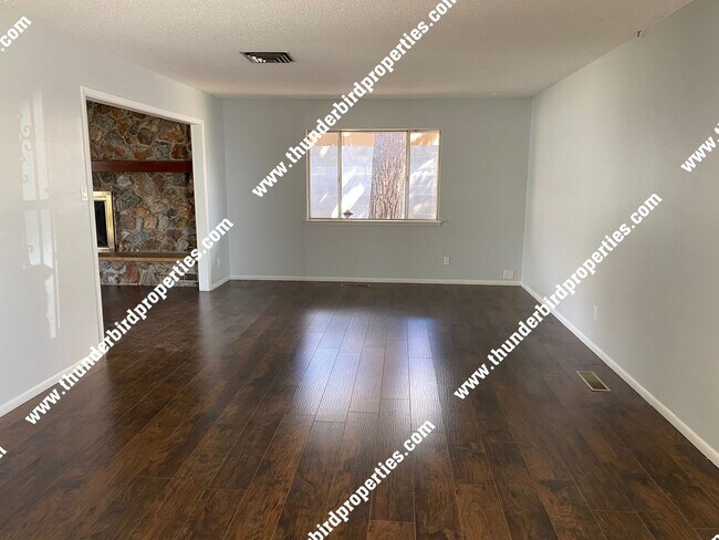 12907 Montgomery Blvd NE