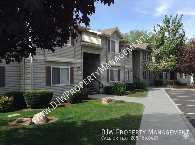 Photo - Streamside Apartments