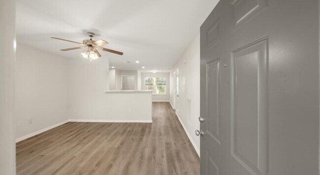 Photo - 3907 Faulkner St