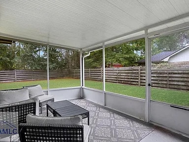 Photo - 669 Windhaven Dr