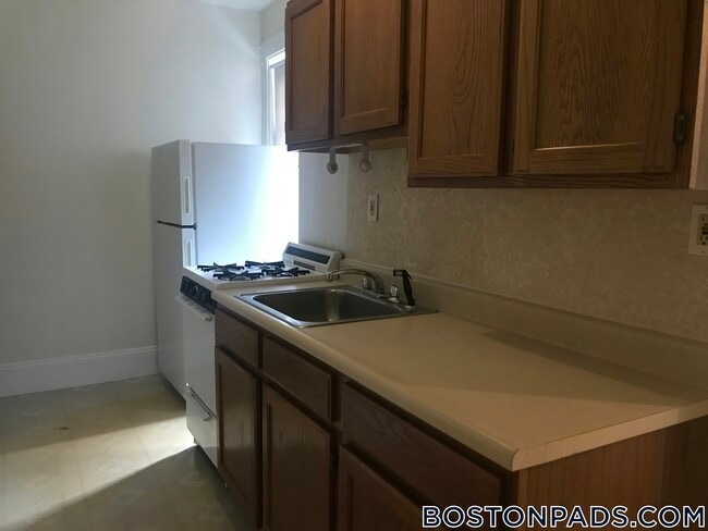 Photo - 157 Summer St Unit 9F