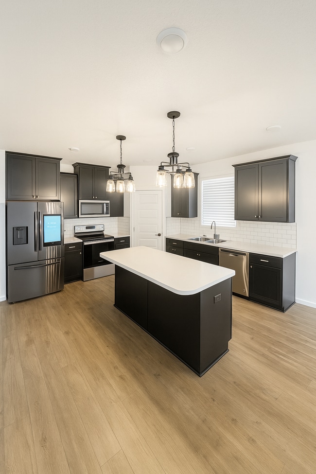 Building Photo - MOVE IN READY! Welcome Home! 3 bed/2 bath ...