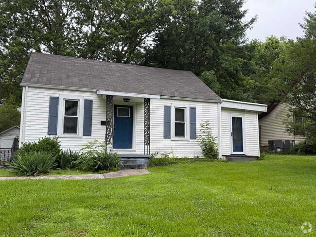 Building Photo - 417 S 8th St Rental