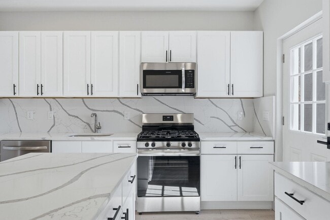 Photo - 1205 Hillside Pl Unit 1