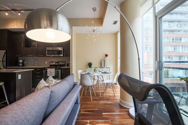 Photo - 333A Adelaide St E Unit FL4-ID1034612P