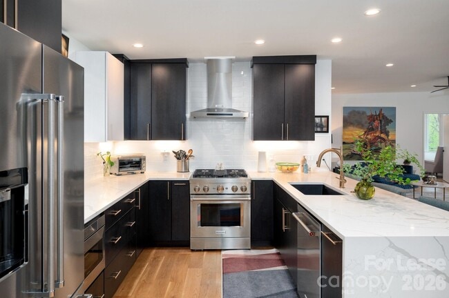 Photo - 8 Midland Dr