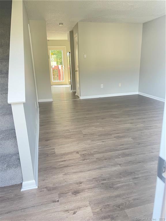 Photo - 126 Rhoda Ln