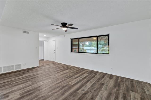 Photo - 1024 Eunice St