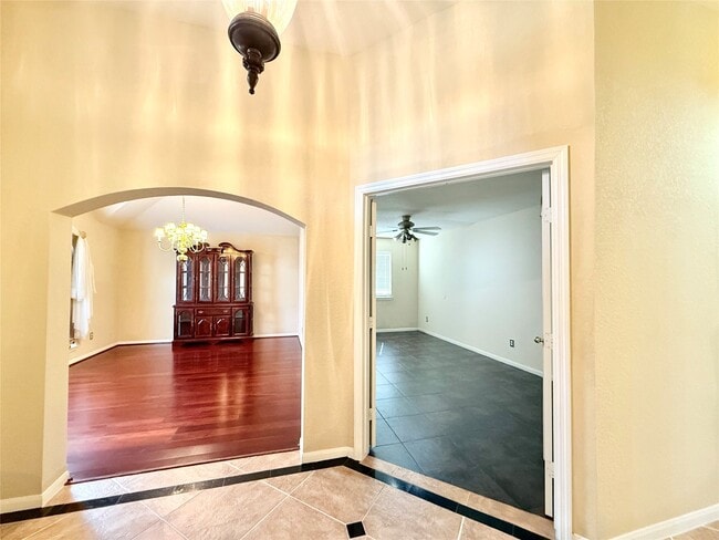 Photo - 8514 Spotslyvania Ln