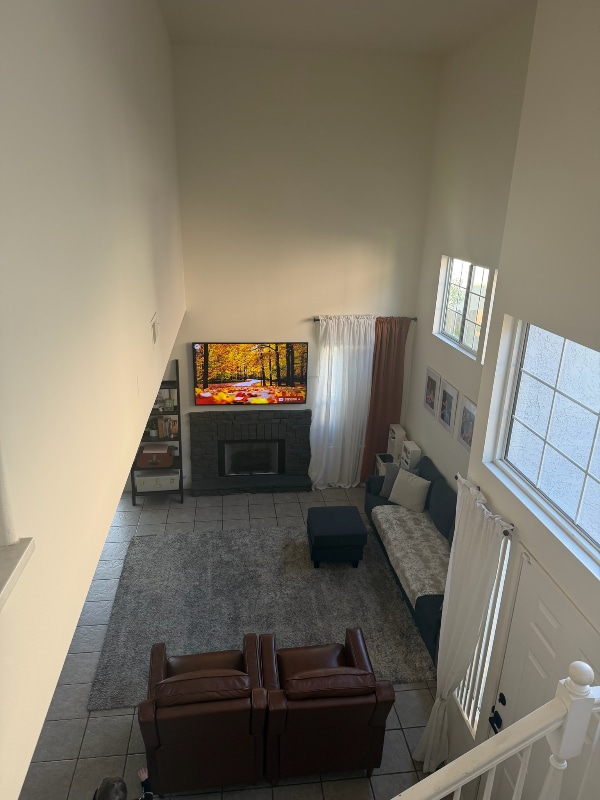 Photo - 2406 Maravilla Way