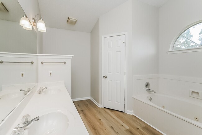 Photo - 38 Summit Ridge Dr Casa