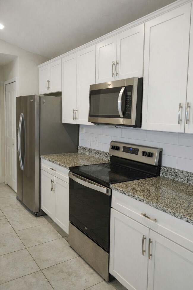 Photo - 2600 NW 4th Ave