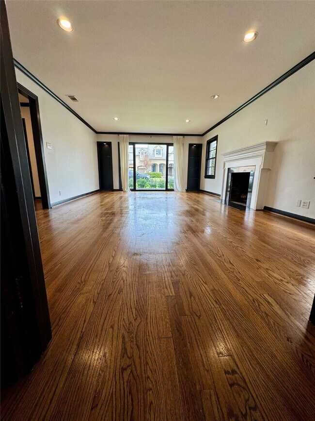 Photo - 3805 Piping Rock Ln