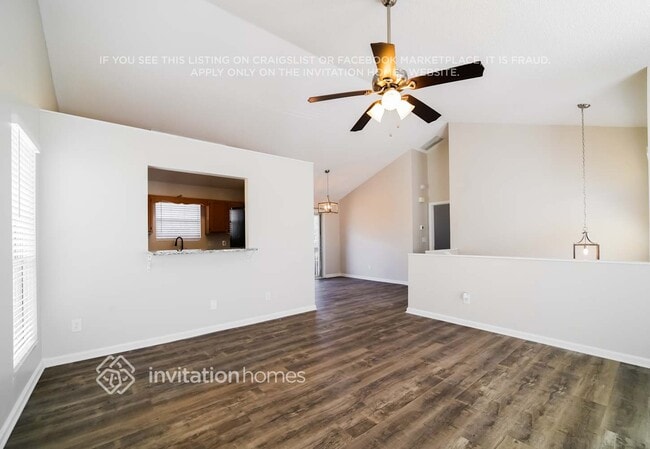 Photo - 4350 Yellow Rose Dr