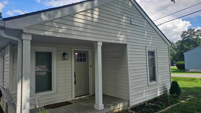 Building Photo - Charming 3-bedroom, 1-bath home!