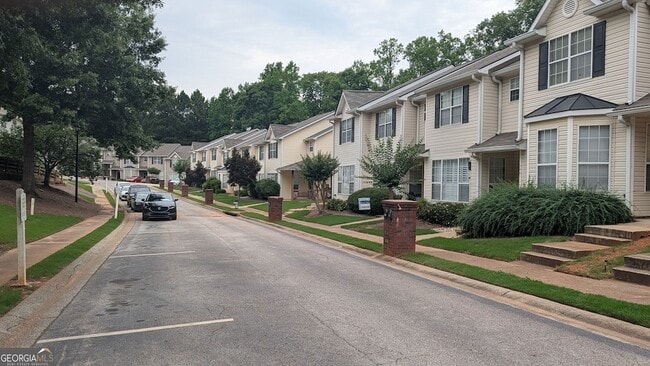 Photo - 370 Brentwood Dr
