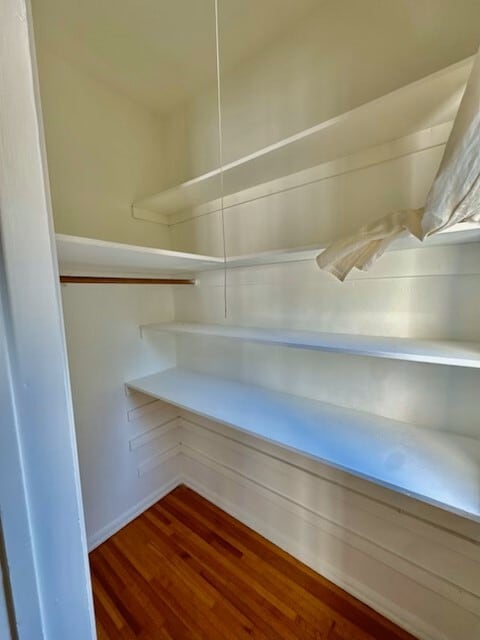 Unit 353 #2 - 353 N Sycamore Ave