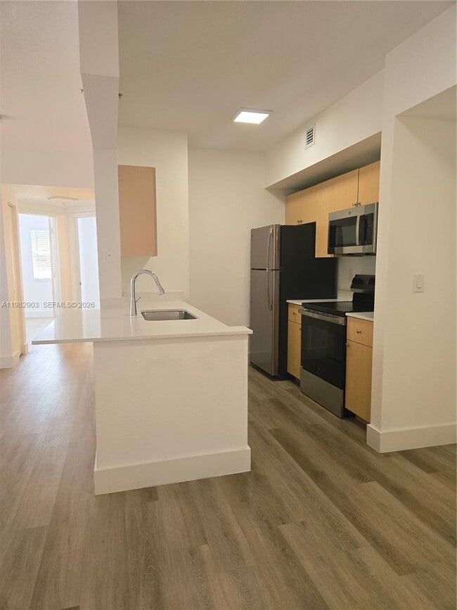 Photo - 2564 Centergate Dr Unidad 208