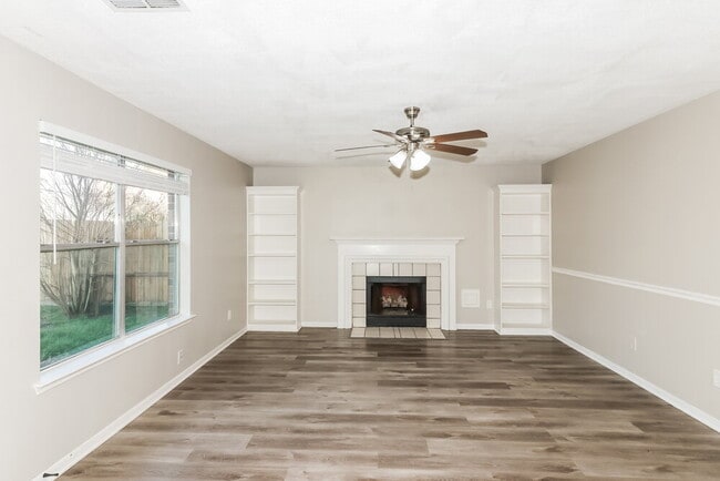 Photo - 18162 Holly Green Dr