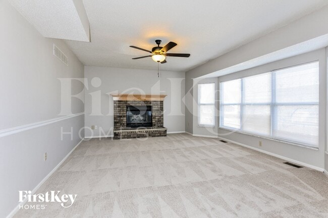 Photo - 2322 Marbury Way