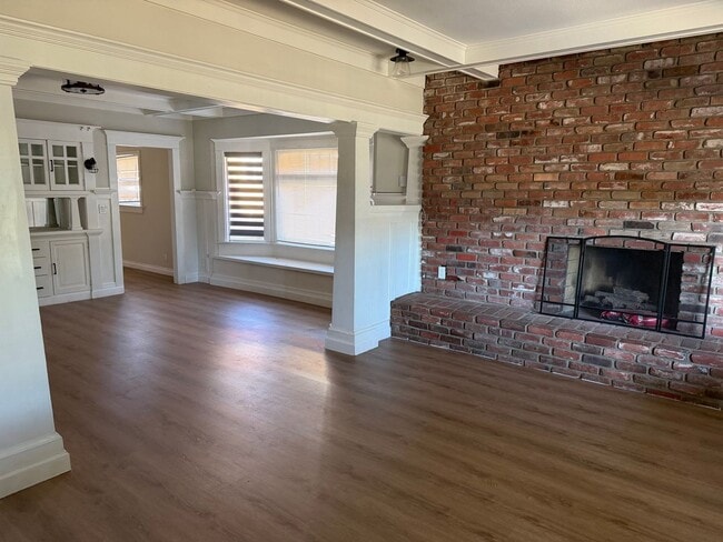 Photo - 2181 W 29th St