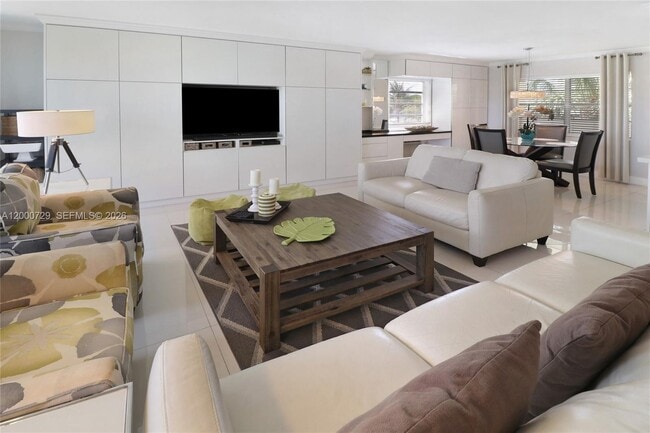 Photo - 220 Kings Point Dr Unit 415