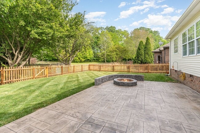 Photo - Franklin Home For Lease