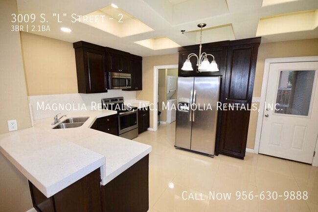 Photo - 3009 S L St Unidad 2