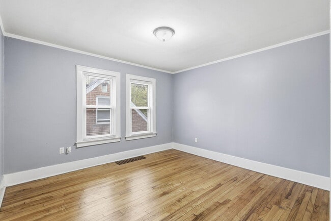 Photo - 1838 Markese Ave