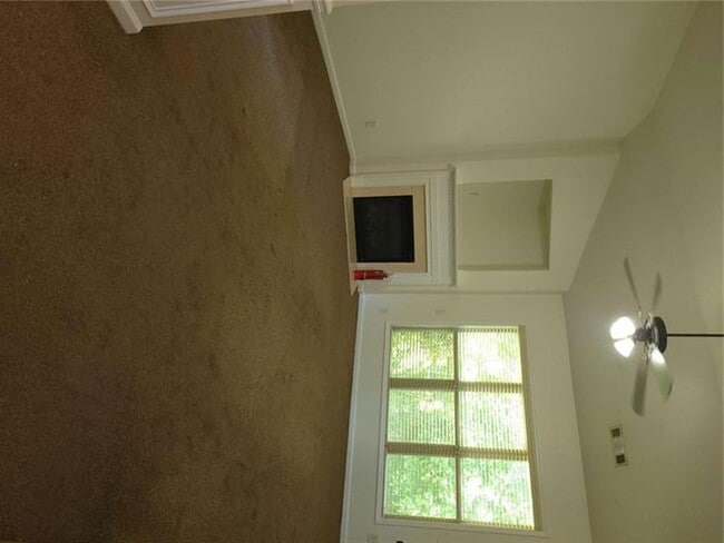Photo - 175 Spinner Dr