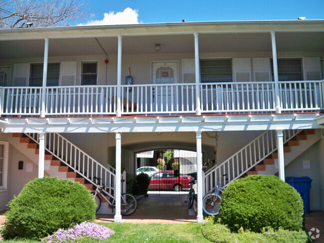 Building Photo - 2412 Ellsworth St. Rental