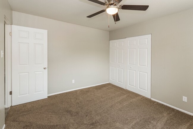 Photo - Mason Manor Apartments