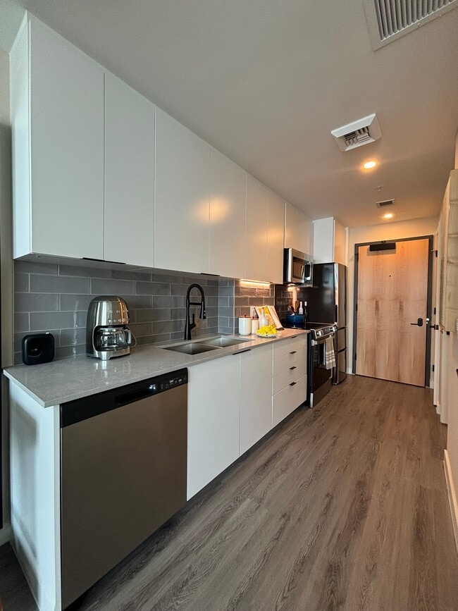 Photo - 138 NE 23rd St Unit B1