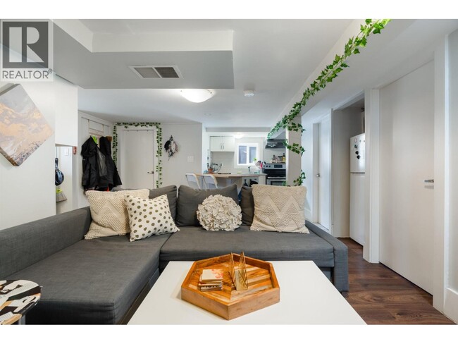 Photo - Ground Floor-2808 W 6TH AVENUE