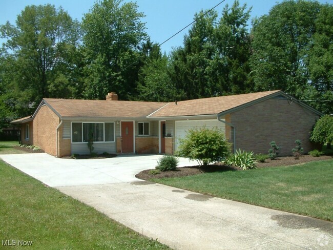Building Photo - 2104 Walter Rd Rental