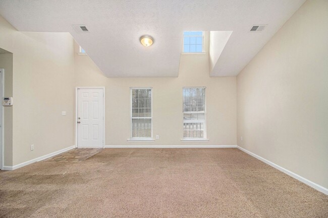 Photo - 4 Bedroom in Stonecrest