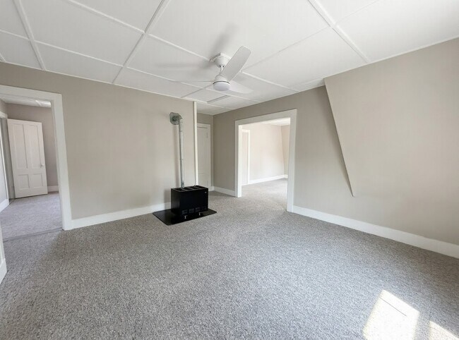 Photo - 117 Bridge St Unidad #3