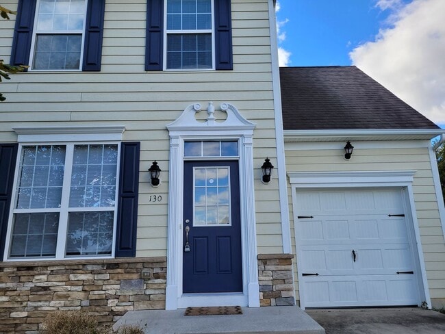 Building Photo - Fresh Start