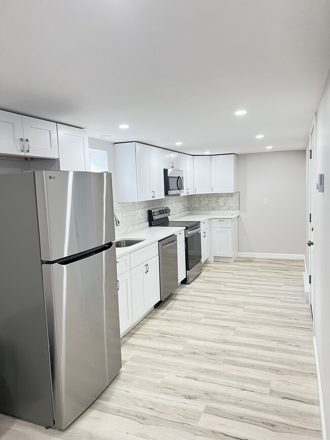 Photo - 28 Mc Millen St Unit 28 McMillen St