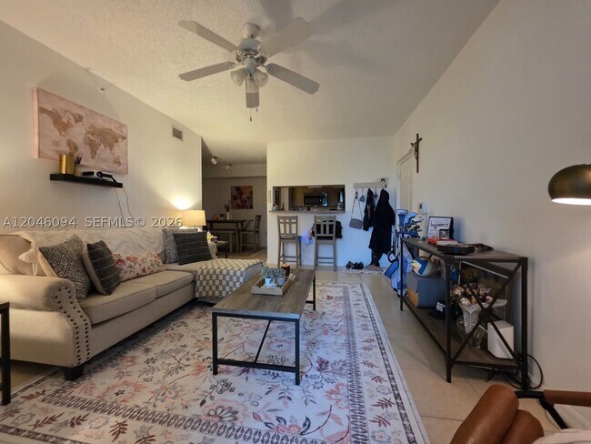 2201 W Preserve Way Unidad 208