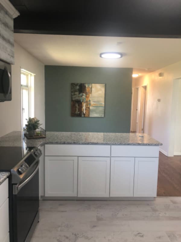 Photo - 7146 Parallel Pkwy