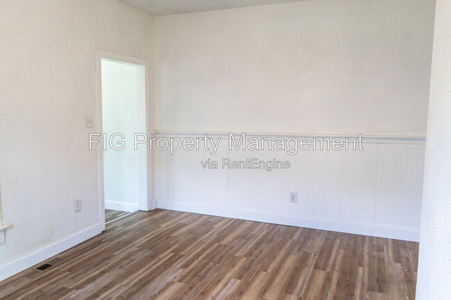 Photo - 1013 Glider Ave