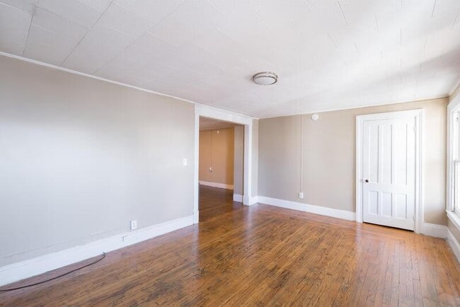 Photo - 428 7th Ave