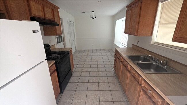 Photo - 9422 Pinole Ln