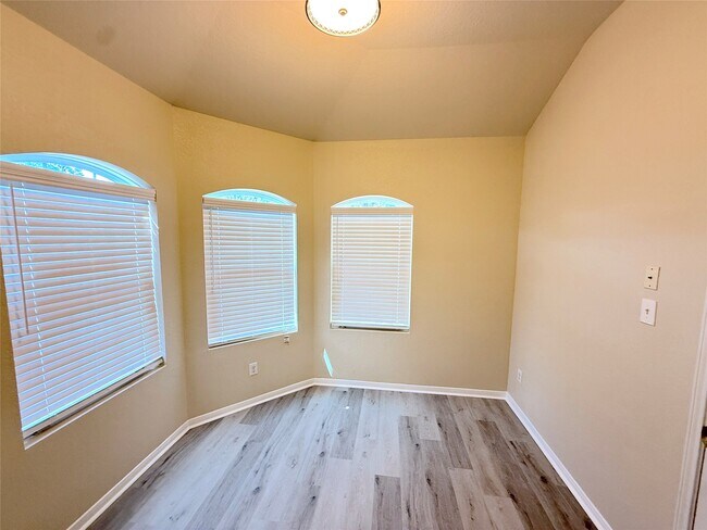 Photo - 19535 Hardwood Ridge Tr