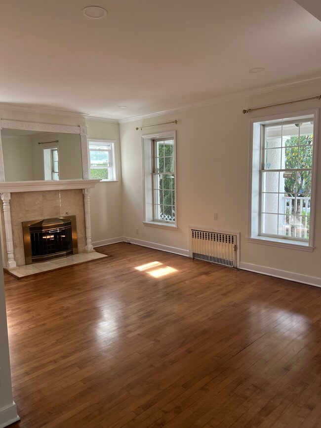 167 Harrison Ave Unit 1
