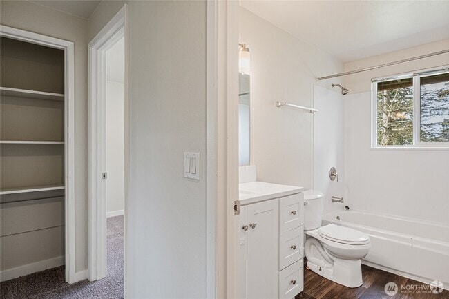 Building Photo - 6005 Pebble Pl Unit 2 Rental