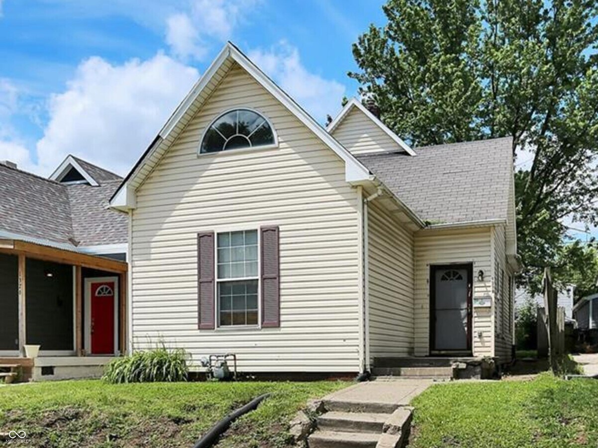 Photo - 1330 E Naomi St