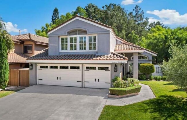 Building Photo - 1321 San Ponte Rd